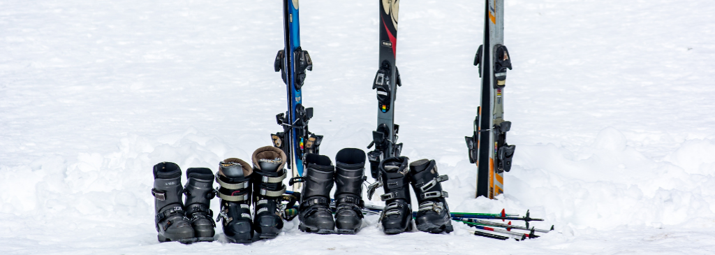 Was sollte man zum Skifahren mitnehmen? 5 nützliche elektronische Gadgets
